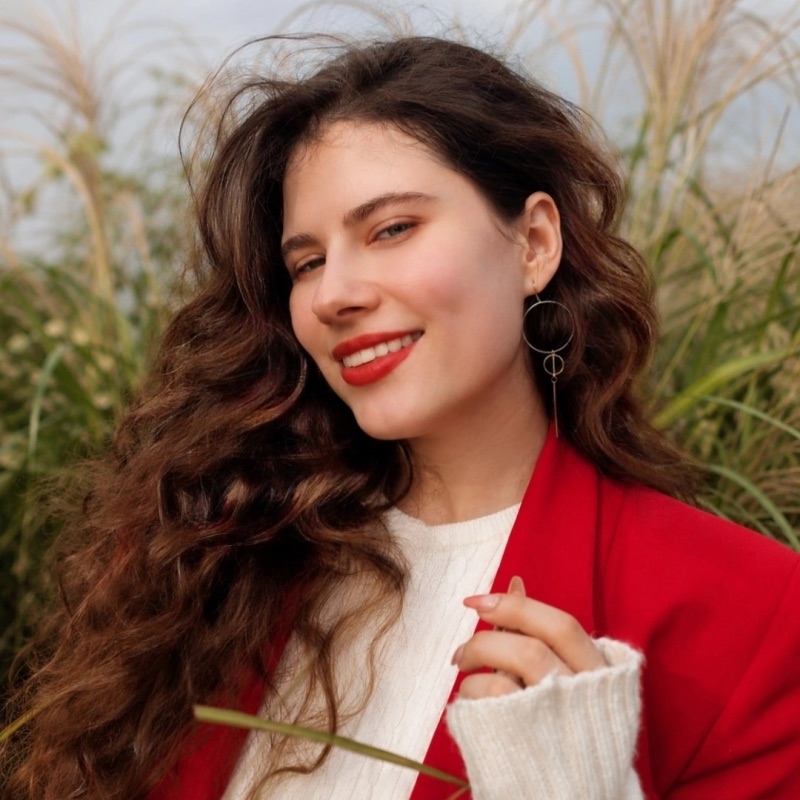 Veronika portrait